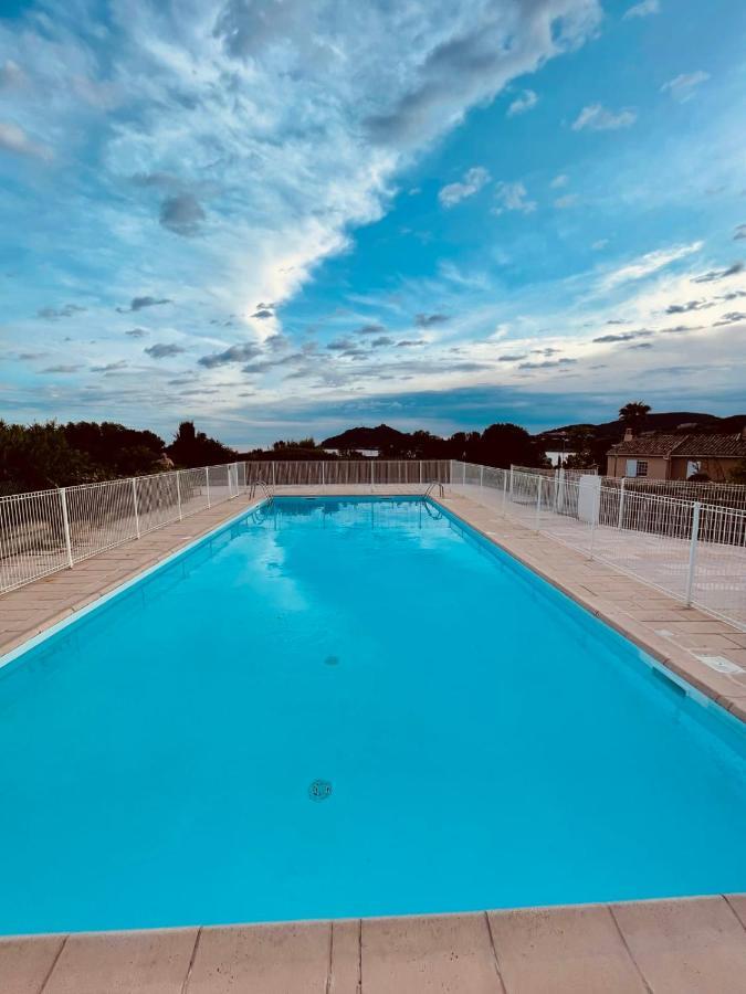 Studio 4 Personnes Climatise Vue Mer Ref Agay Plage G 11 Saint-Raphaël Екстериор снимка