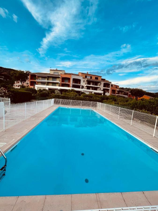 Studio 4 Personnes Climatise Vue Mer Ref Agay Plage G 11 Saint-Raphaël Екстериор снимка